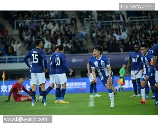 深圳羽毛球队边路渗透战术解析与深度剖析