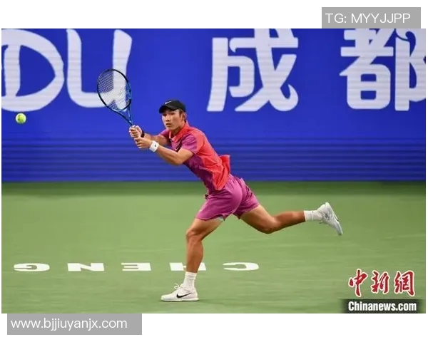 成都网球队以52分领跑冠军赛积分榜争夺激烈引发关注